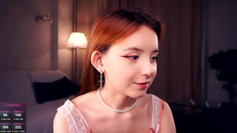 Snapshot of florencewilliam chatting on February 2025 06:45:01 PM Miranda Day Edanight. online show from February 2025 06:45:01 PM