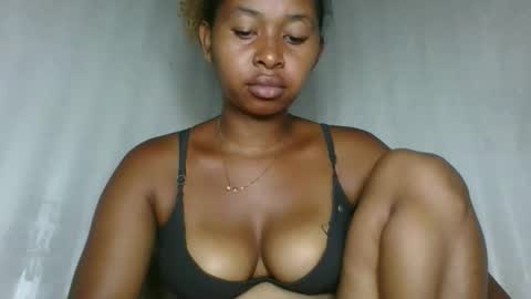 Snapshot of florencia011 chatting on January 2026 05:43:02 AM florencia011 online show from January 2026 05:43:02 AM