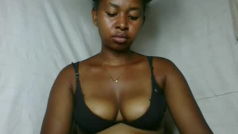Snapshot of florencia011 chatting on January 2026 12:08:02 PM florencia011 online show from January 2026 12:08:02 PM