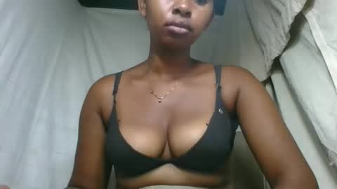 Snapshot of florencia011 chatting on January 2026 12:34:02 AM florencia011 online show from January 2026 12:34:02 AM