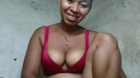 Snapshot of florencia011 chatting on February 2026 03:21:01 PM florencia011 online show from February 2026 03:21:01 PM
