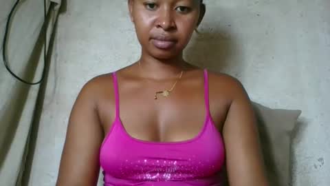 Snapshot of florencia011 chatting on April 2026 08:12:02 AM florencia011 online show from April 2026 08:12:02 AM