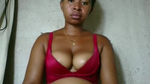 Snapshot of florencia011 chatting on April 2026 08:20:01 PM florencia011 online show from April 2026 08:20:01 PM