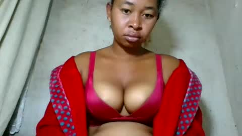 florencia011 online show from June 2026 09:04:01 PM