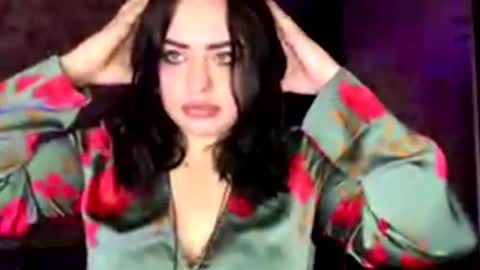 Snapshot of florettamizutani chatting on February 2026 09:14:02 PM Emma online show from February 2026 09:14:02 PM