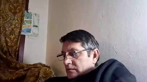 Snapshot of florincar chatting on February 2026 10:05:02 PM florincar online show from February 2026 10:05:02 PM