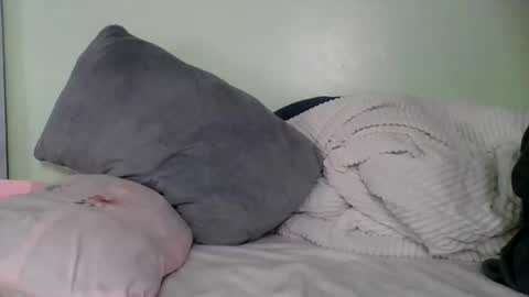 Snapshot of flower748 chatting on March 2026 09:57:01 AM flower748 online show from March 2026 09:57:01 AM