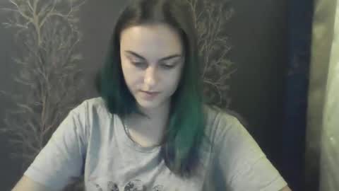 Snapshot of flower_bluee chatting on December 2024 10:56:01 AM Ambika 3 online show from December 2024 10:56:01 AM