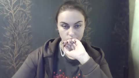 Snapshot of flower_bluee chatting on January 2025 12:32:02 PM Ambika 3 online show from January 2025 12:32:02 PM