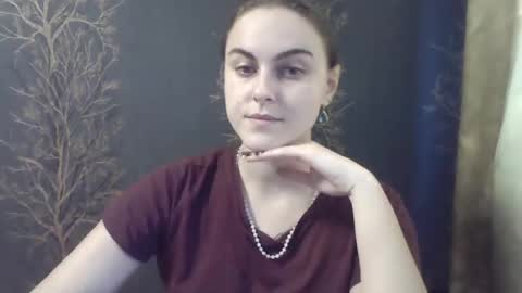 Snapshot of flower_bluee chatting on January 2025 01:02:01 PM Ambika 3 online show from January 2025 01:02:01 PM