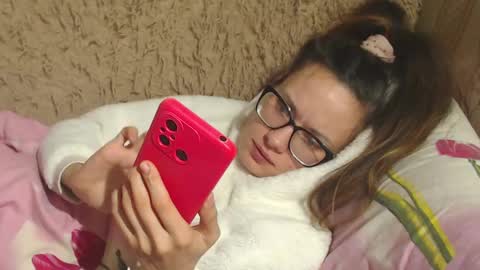 say meow and send tip  online show from December 2024 10:39:01 PM