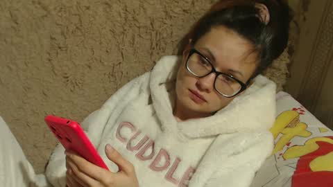 say meow and send tip  online show from January 2025 02:41:01 PM