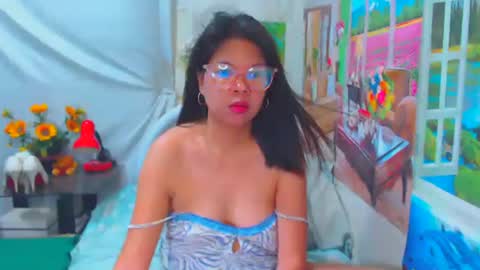 Snapshot of flowerfresh chatting on January 2025 09:43:02 AM Lexii online show from January 2025 09:43:02 AM