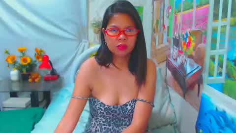 Snapshot of flowerfresh chatting on January 2025 10:15:02 AM Lexii online show from January 2025 10:15:02 AM