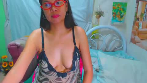 Snapshot of flowerfresh chatting on February 2025 11:38:02 AM Lexii online show from February 2025 11:38:02 AM