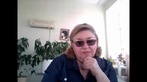 Snapshot of flowerlover8 chatting on March 2025 12:31:02 PM Flowerlower online show from March 2025 12:31:02 PM