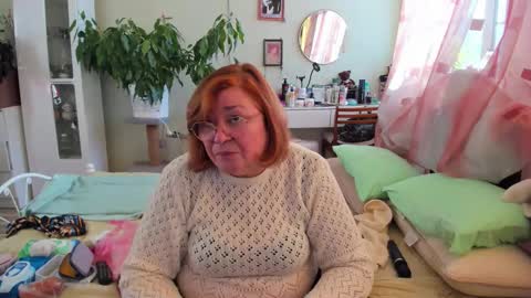 Snapshot of flowerlover8 chatting on October 2025 01:11:02 PM Flowerlower online show from October 2025 01:11:02 PM