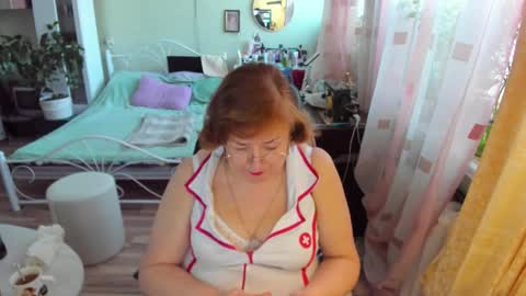 Snapshot of flowerlover8 chatting on February 2026 06:42:02 AM Flowerlower online show from February 2026 06:42:02 AM