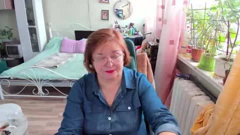 Snapshot of flowerlover8 chatting on February 2026 10:11:01 AM Flowerlower online show from February 2026 10:11:01 AM