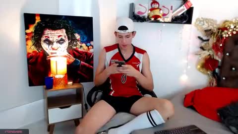 flowers109 online show from December 2024 08:38:02 PM