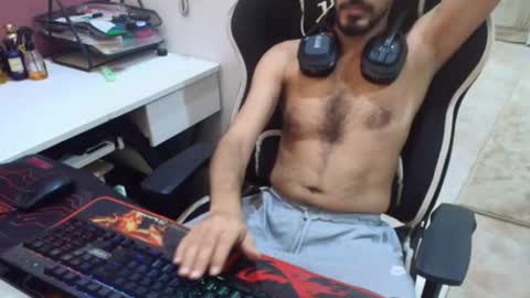 Snapshot of flowthefun chatting on July 2026 04:19:01 AM flowthefun online show from July 2026 04:19:01 AM