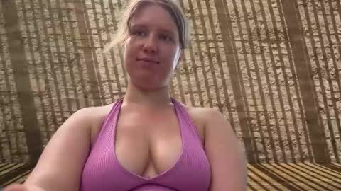 fluffy_bunnyxxx online show from April 2026 06:31:02 AM