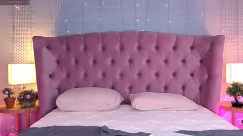 Snapshot of fluffy_ice chatting on October 2025 09:12:02 PM Mia online show from October 2025 09:12:02 PM