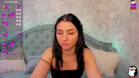 Lina online show from September 2025 01:43:01 AM