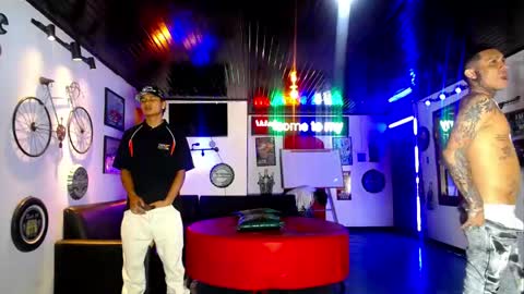 flyckers online show from April 2026 12:11:02 PM