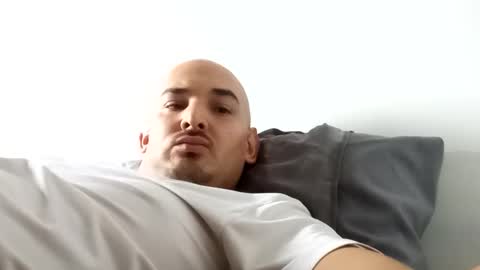 Frank online show from October 2025 08:30:02 PM