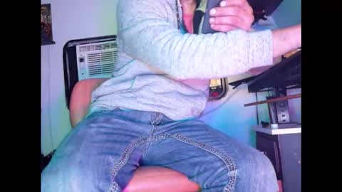 Snapshot of footlover6 chatting on November 2025 07:19:02 AM Thomas Jefferson online show from November 2025 07:19:02 AM