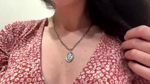 Snapshot of forbiddennvelvet chatting on October 2025 10:41:01 PM forbiddennvelvet online show from October 2025 10:41:01 PM