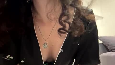 Snapshot of forbiddennvelvet chatting on October 2025 05:47:03 PM forbiddennvelvet online show from October 2025 05:47:03 PM