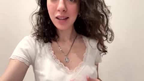 Snapshot of forbiddennvelvet chatting on November 2025 03:30:02 PM forbiddennvelvet online show from November 2025 03:30:02 PM