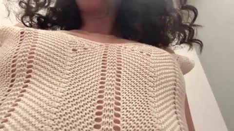 Snapshot of forbiddennvelvet chatting on November 2025 08:52:01 PM forbiddennvelvet online show from November 2025 08:52:01 PM