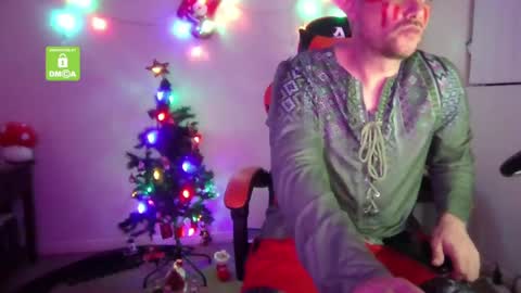 Snapshot of forest_brat chatting on December 2024 09:10:01 AM forest brat online show from December 2024 09:10:01 AM