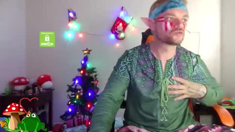 Snapshot of forest_brat chatting on December 2024 02:34:02 AM forest brat online show from December 2024 02:34:02 AM