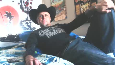 Snapshot of forestfuckers69 chatting on February 2026 11:23:01 PM forestfuckers69 online show from February 2026 11:23:01 PM