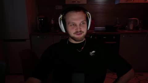 Snapshot of forevarrr chatting on January 2026 11:48:02 AM forevarrr online show from January 2026 11:48:02 AM