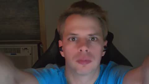 forever_broken online show from December 2025 06:06:01 AM