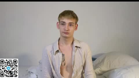 forever_eren online show from February 2026 11:31:01 PM