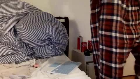 Snapshot of forevertwink95 chatting on December 2024 09:36:02 PM forevertwink95 online show from December 2024 09:36:02 PM