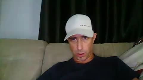 Snapshot of fouraide42 chatting on September 2025 02:23:01 AM fouraide42 online show from September 2025 02:23:01 AM