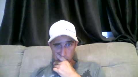 Snapshot of fouraide42 chatting on March 2026 05:34:01 AM fouraide42 online show from March 2026 05:34:01 AM