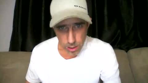 Snapshot of fouraide42 chatting on March 2026 05:24:02 AM fouraide42 online show from March 2026 05:24:02 AM