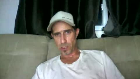 Snapshot of fouraide42 chatting on March 2026 09:54:02 AM fouraide42 online show from March 2026 09:54:02 AM