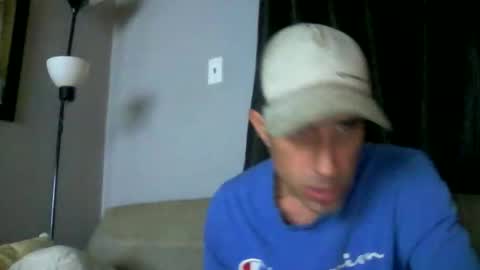 Snapshot of fouraide42 chatting on April 2026 01:19:01 AM fouraide42 online show from April 2026 01:19:01 AM
