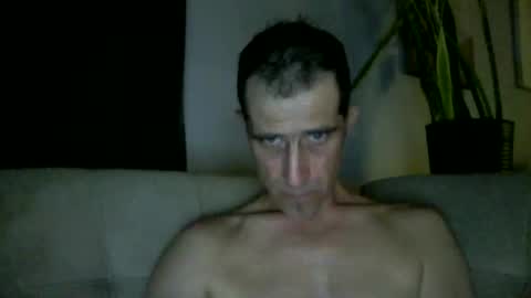 Snapshot of fouraide42 chatting on May 2026 03:15:01 AM fouraide42 online show from May 2026 03:15:01 AM