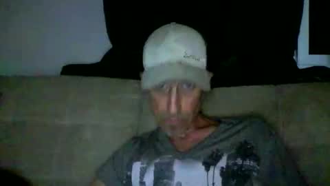 Snapshot of fouraide42 chatting on May 2026 04:08:01 AM fouraide42 online show from May 2026 04:08:01 AM