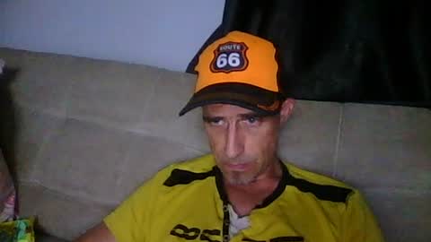 fouraide42 online show from July 2026 07:33:02 AM